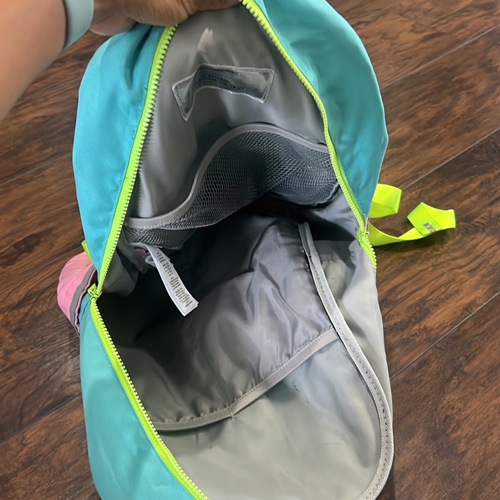 Backpack set - Picture 3 of 3